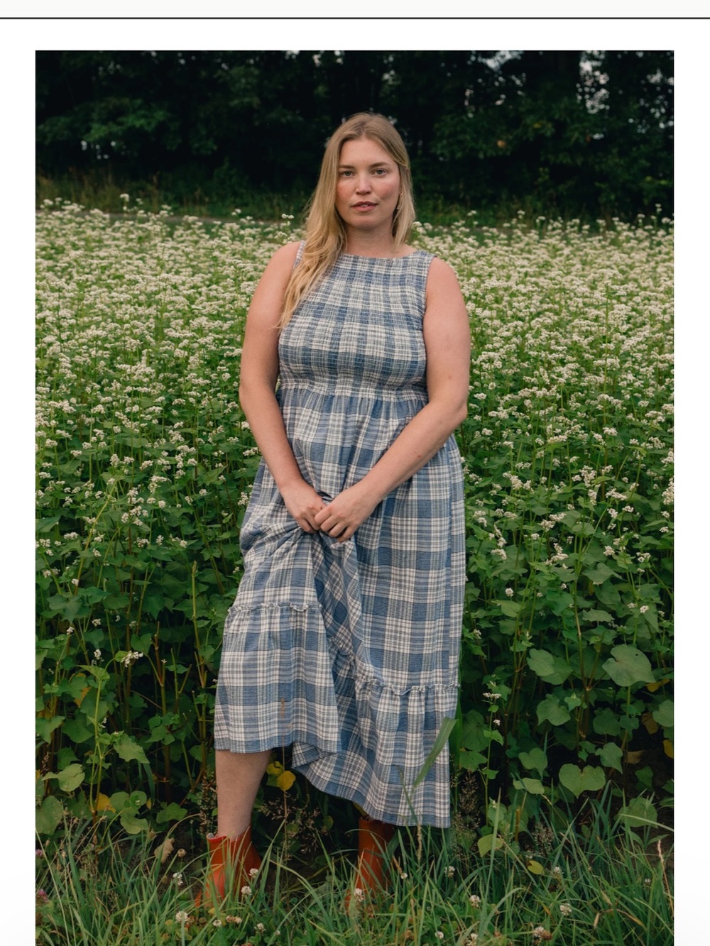 Tradlands Goldie Smocked Midi Dress - Picture 3 of 8
